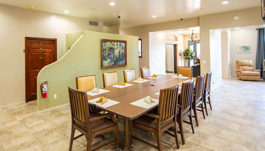 Assisted living Tucson AZ facilities with modern kitchen in a nursing homes in Tucson AZ.